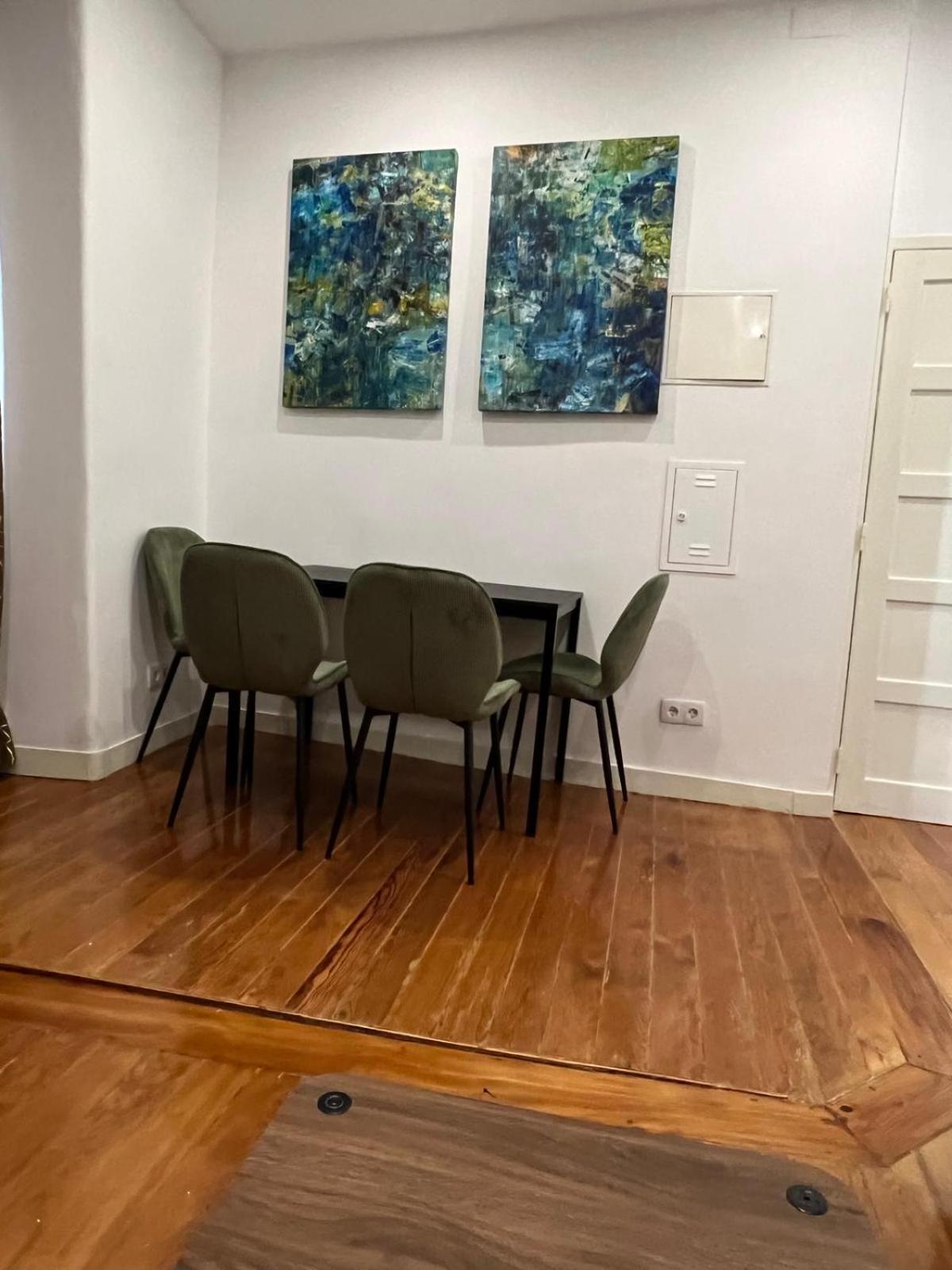 32 2 - Heart Of Lisbon Private Apartment, Bairro Alto エクステリア 写真
